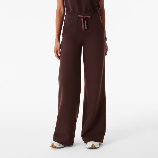 Women's Espresso Allison High-Rise Ultra-Wide-Leg - Petite Scrub Pant