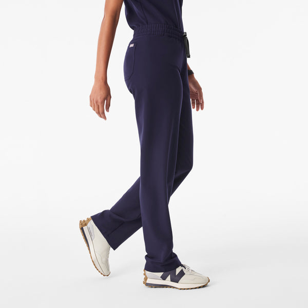 Women's Navy Livingston Ruched Mid-Rise - Petite Straight-Leg Scrub Pant™