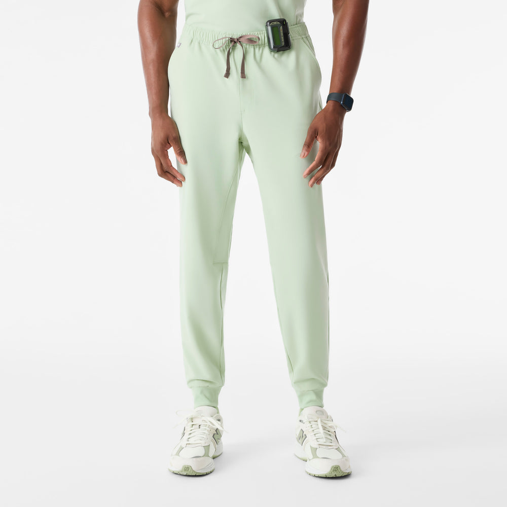 Men's Sagewater Tansen - Short Jogger Scrub Pant™