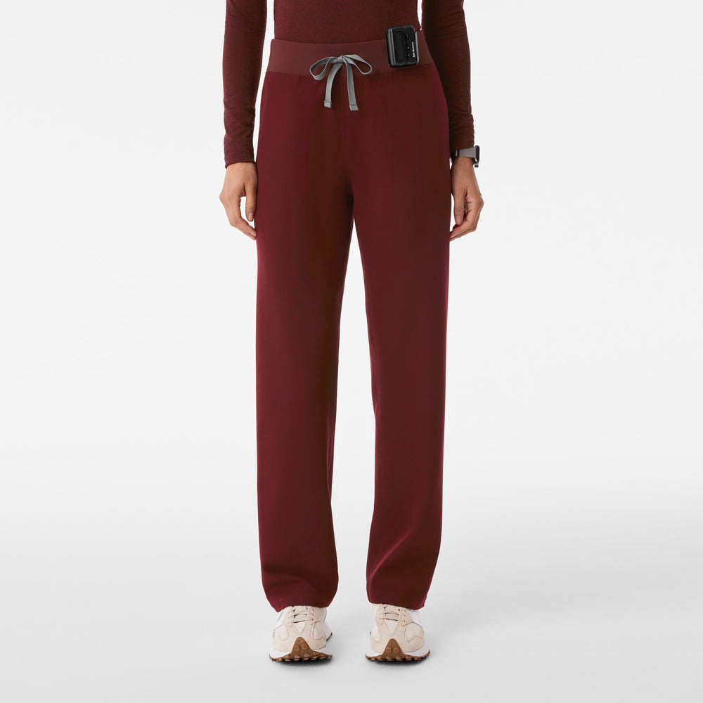Women's Burgundy Livingston High-Rise - Petite Straight-Leg Scrub Pant™