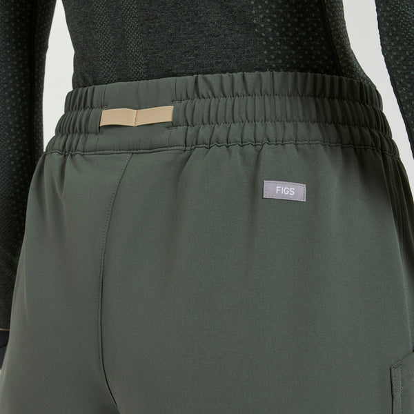Women's Moss Jenner FIBREx Barrel-Leg - Petite Scrub Pant