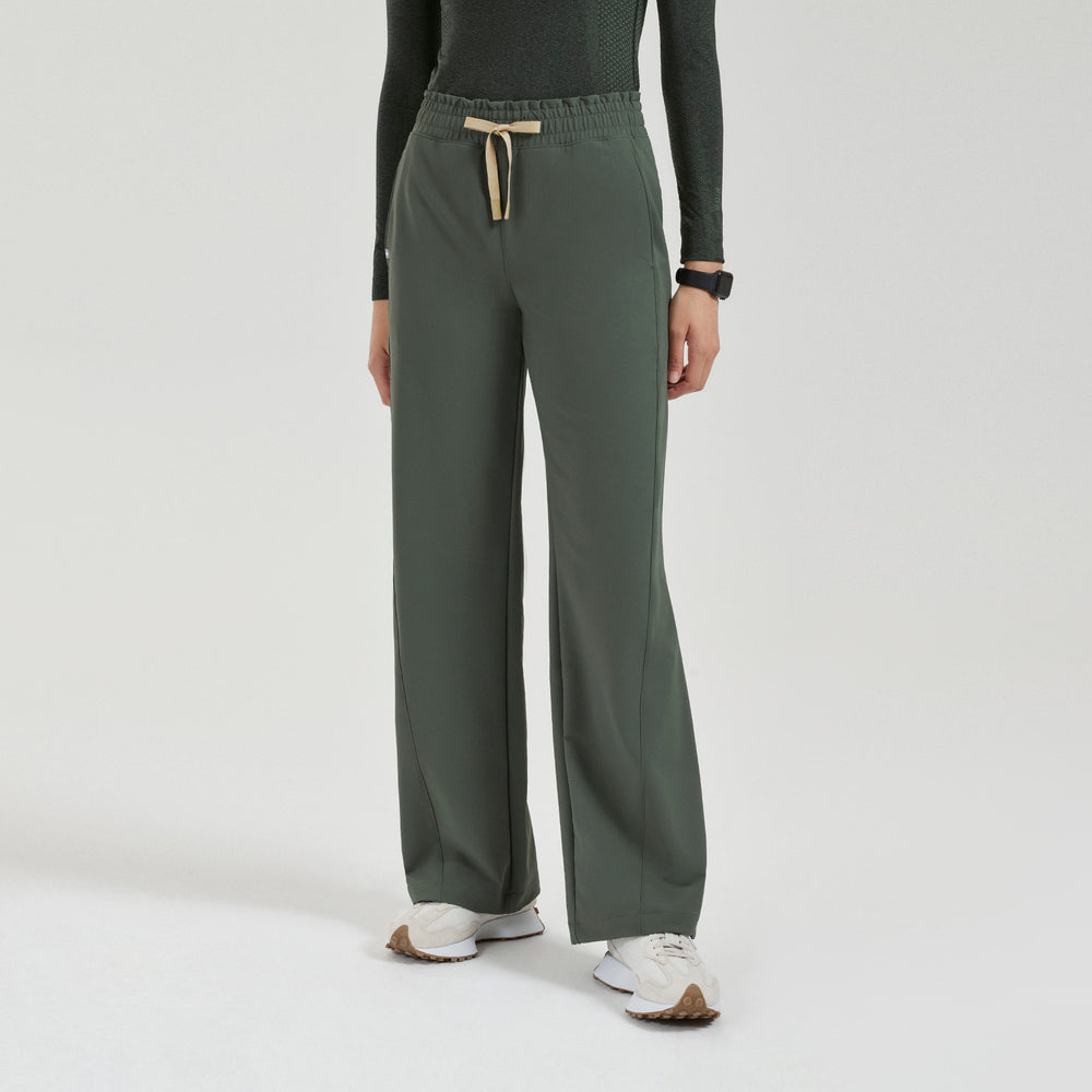 Women's Moss Mina FIBREx High-Rise Wide-Leg - Petite Scrub Pant