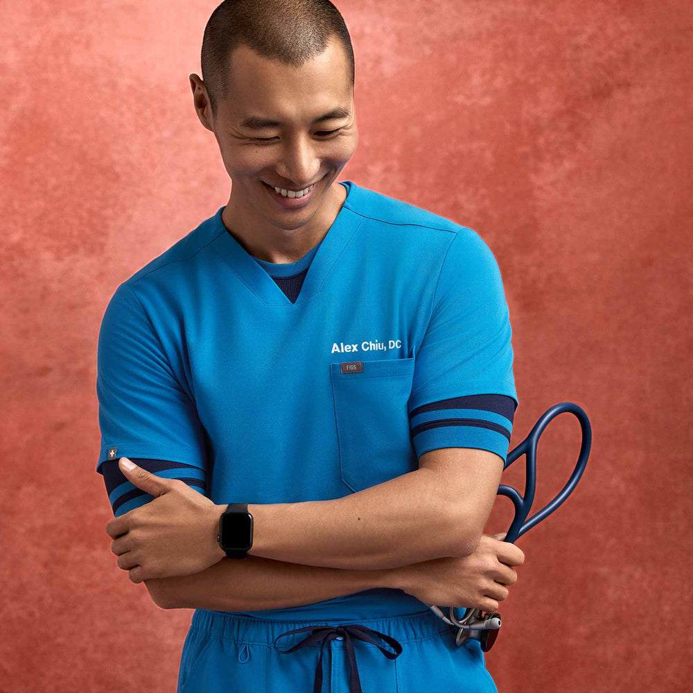 Men's Blue Horizon Chisec -  Scrub Top™