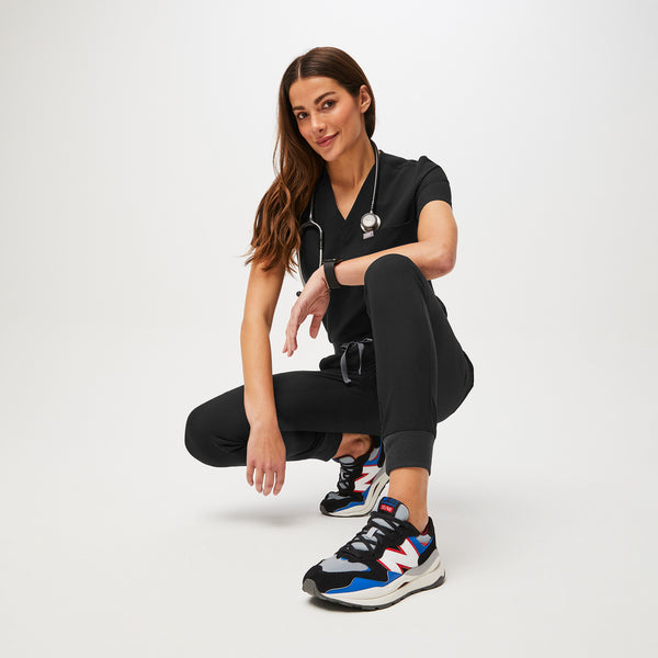 unisex Black/Royal Blue FIGS | New Balance 5740