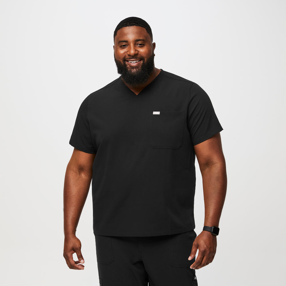 Men's Black Chisec™ - Three-Pocket Scrub Top (3XL - 6XL)