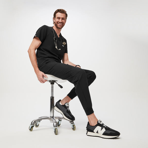 unisex Black FIGS | New Balance 327