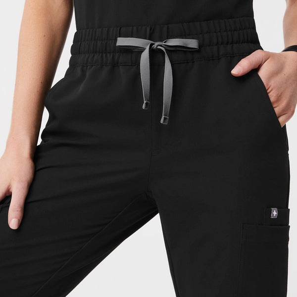 Women's Black Uman Relaxed - Tall Jogger Scrub Pant