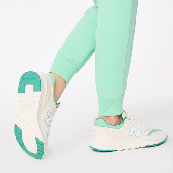 Unisex Mariner FIGS | New Balance 997H