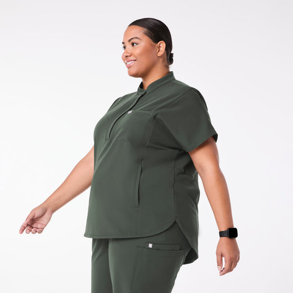 Women's Moss Montex Relaxed Scrub Top (3XL-6XL)