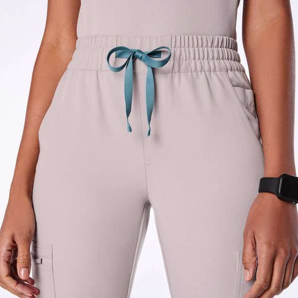 Women's Slate Dowa High-Rise Straight-Leg - Petite Scrub Pant