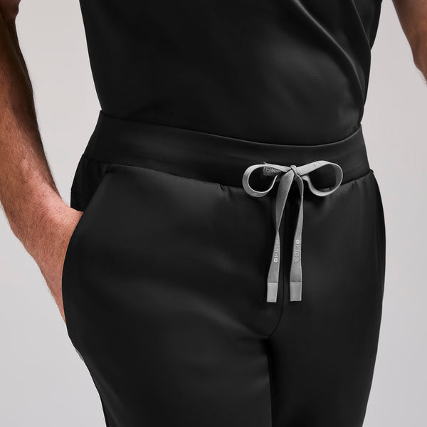Men's Black Norris FORMx Straight-Leg - Short Scrub Pant™