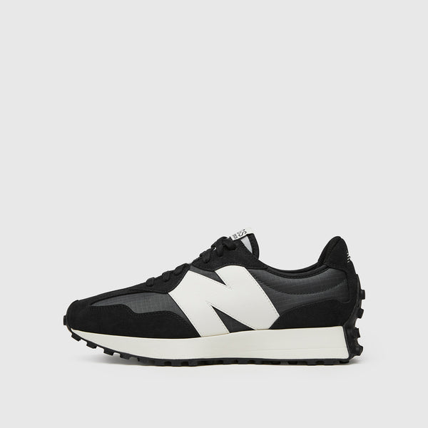 unisex Black FIGS | New Balance 327
