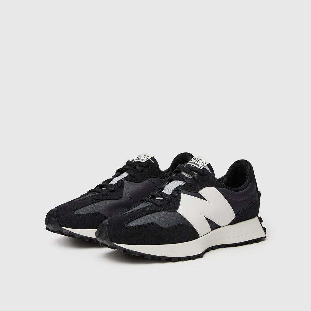 unisex Black FIGS | New Balance 327