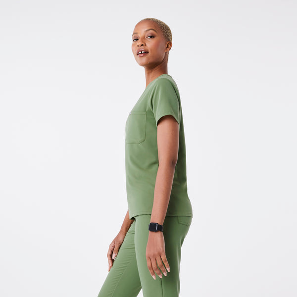 women's Fern Catarina - One-Pocket Scrub Top™