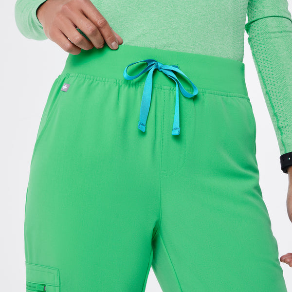 Women's Emerald Zamora High-Rise - Petite Jogger Scrub Pant™