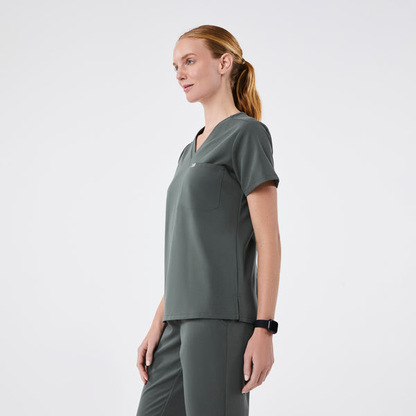 women's Bonsai Catarina - One-Pocket Scrub Top™