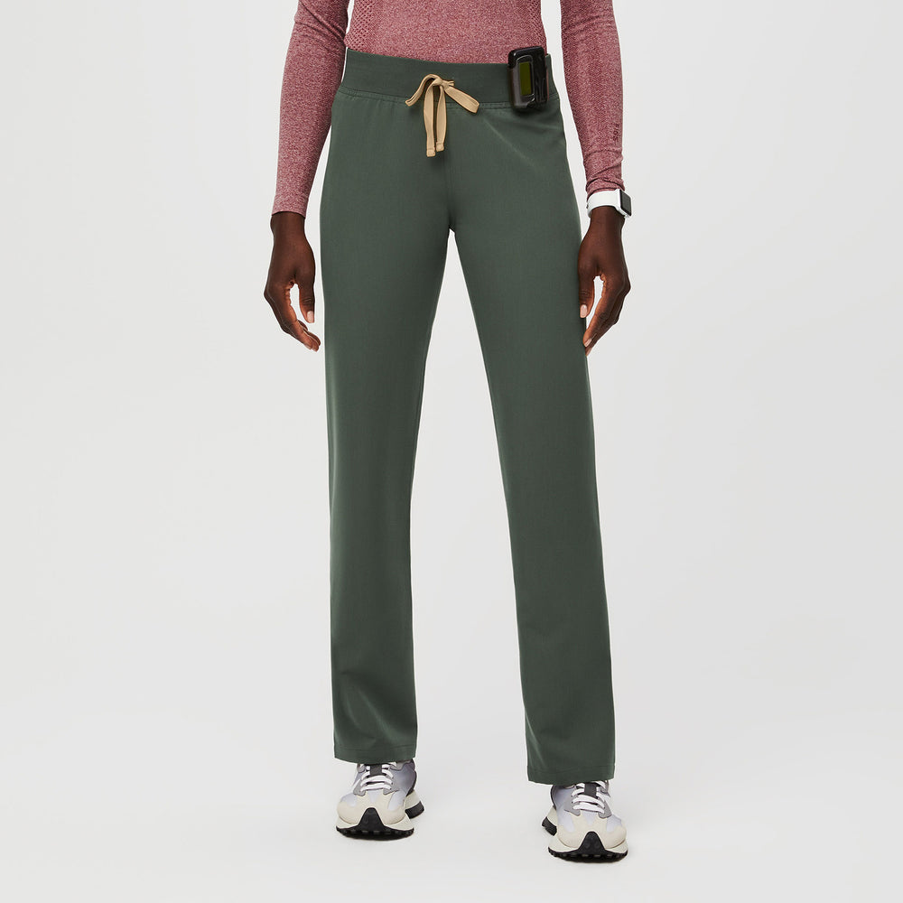 women's Moss High Waisted Livingston - Petite Basic Scrub Pant™