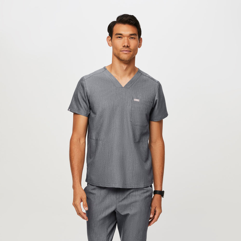 Men's Graphite Chisec™ - Three-Pocket Scrub Top
