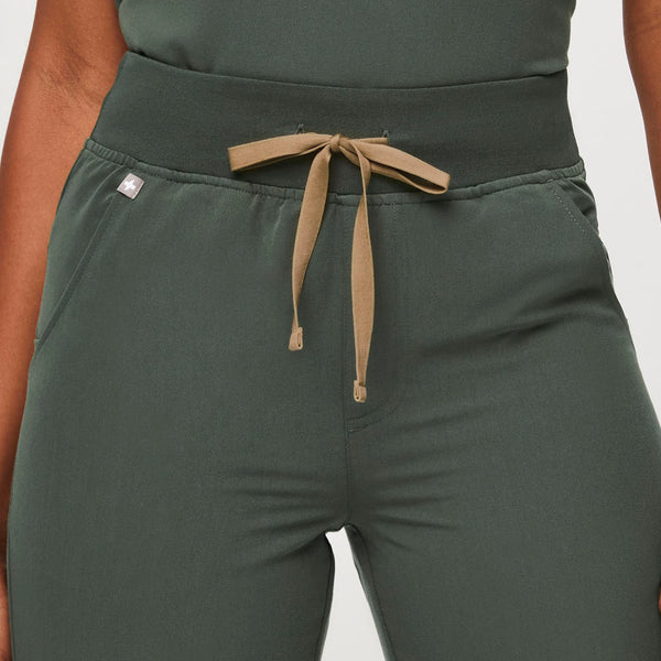 Women's Moss Zamora High-Rise - Petite Jogger Scrub Pant™