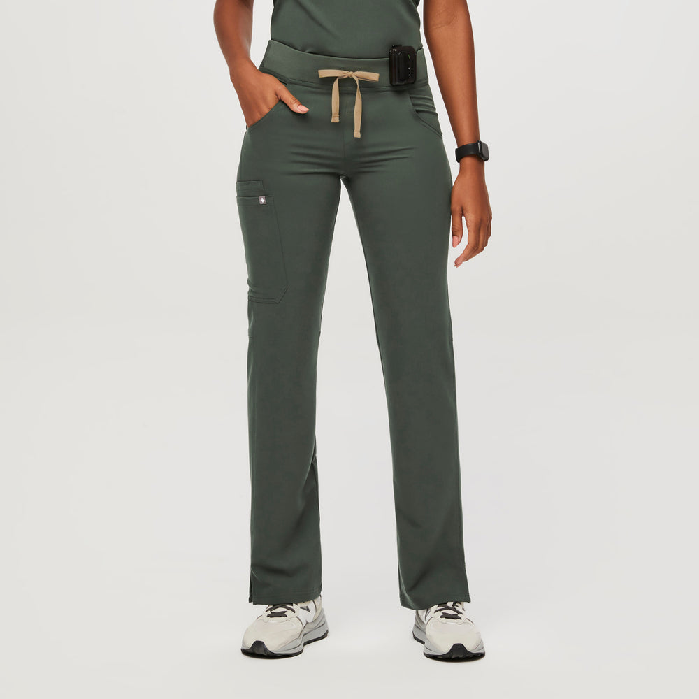 women's Moss Kade - Tall Cargo Scrub Pant™