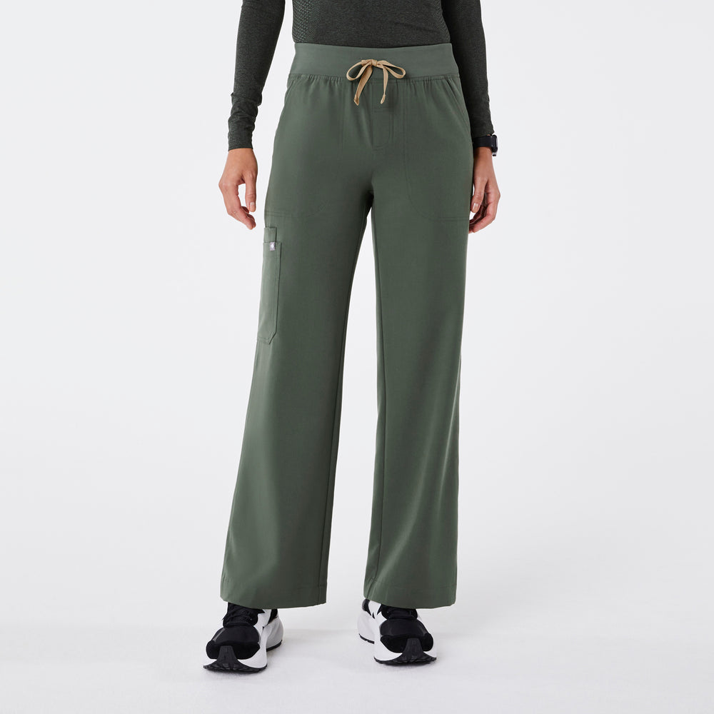 women's Moss High Waisted Isabel Wide Leg - Petite Scrub Pant