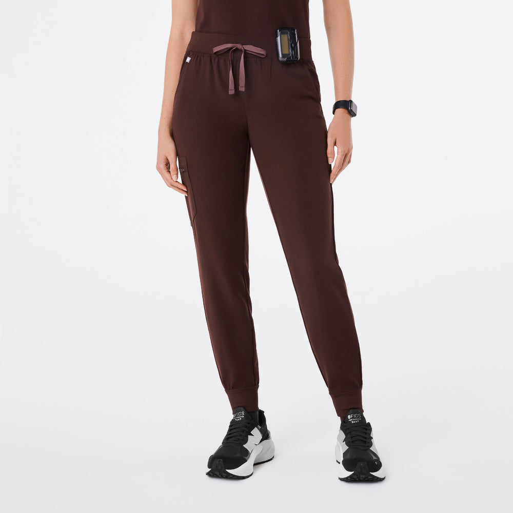 Women's Espresso Zamora - Petite Jogger Scrub Pant™
