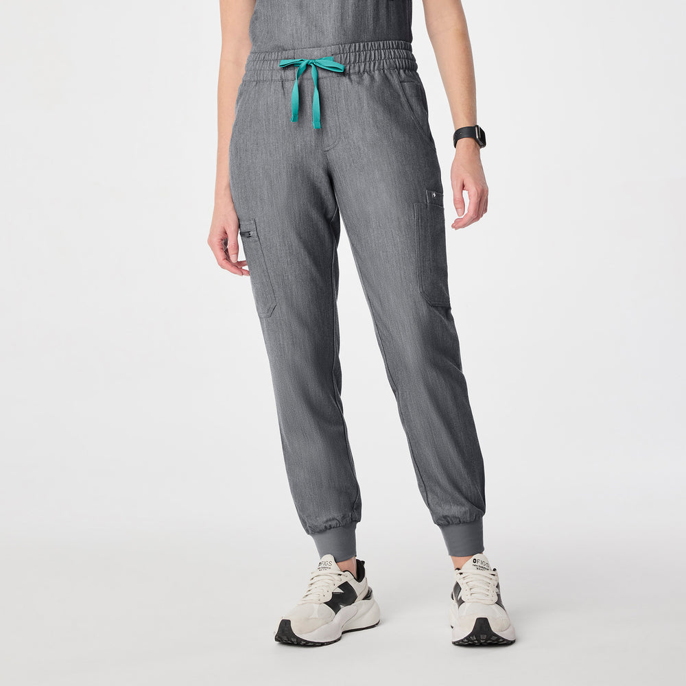 women's Graphite Uman Relaxed - Petite Jogger Scrub Pant