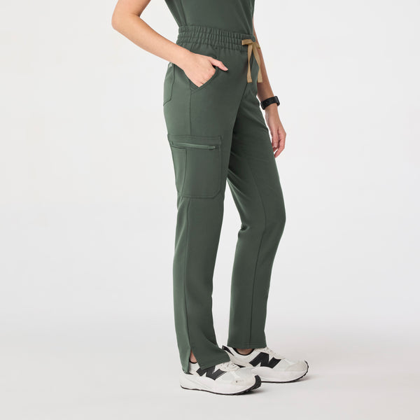 women's Moss High Waisted Dowa - Petite Scrub Pant