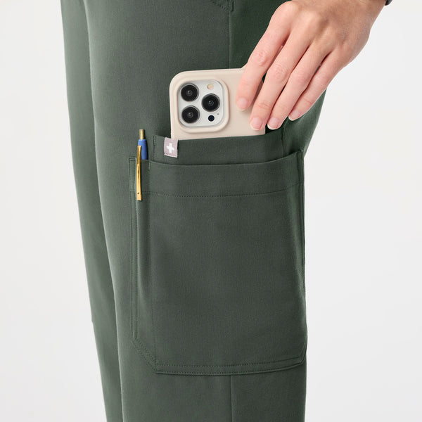 Women's Moss Uman High-Rise - Petite Jogger Scrub Pant