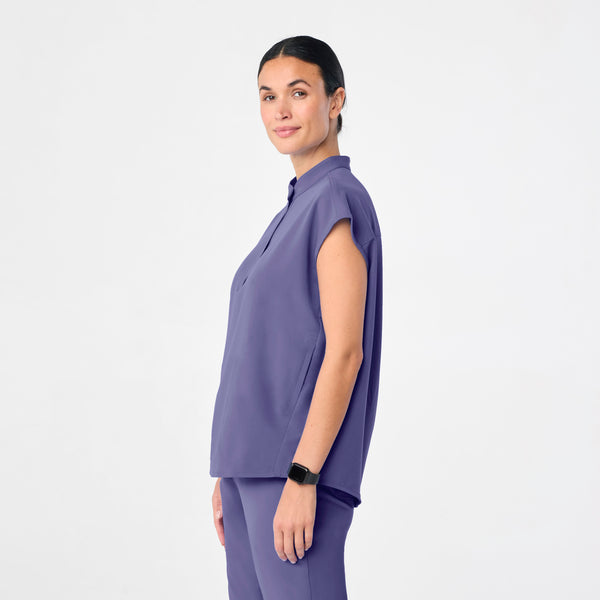 Women's Wayfarer Rafaela - Oversized Scrub Top™