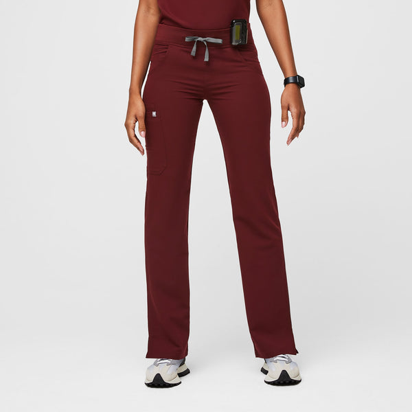 women's Burgundy Kade™ - Cargo Scrub Pants (3XL - 6XL)