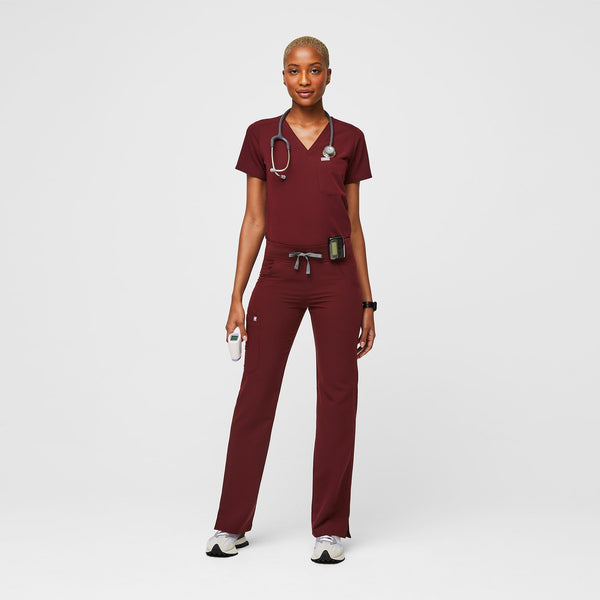 women's Burgundy Kade™ - Petite Cargo Scrub Pants (3XL - 6XL)