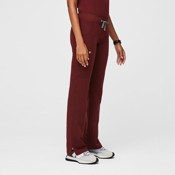 women's Burgundy Kade™ - Petite Cargo Scrub Pants (3XL - 6XL)