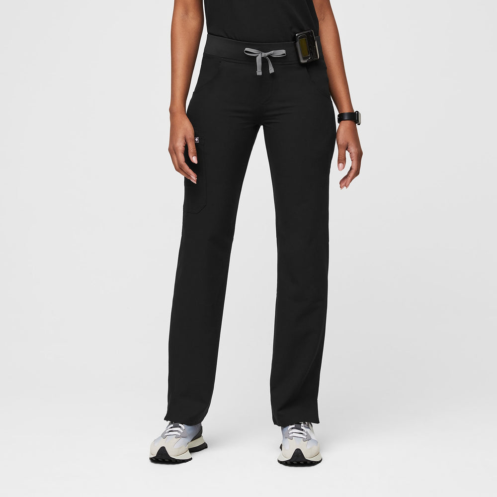 Women's Black Kade™ - Cargo Scrub Pants